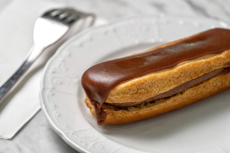 Eclair Chocolate