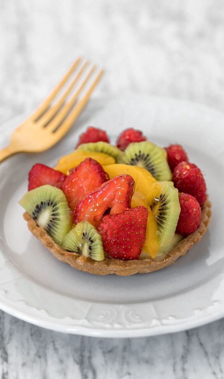 Fresh fruit tart
