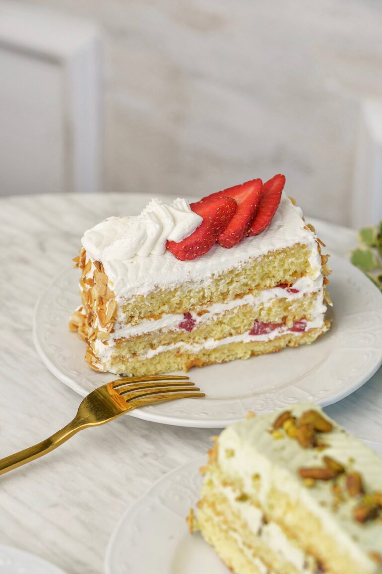 Strawberry Cream Cake