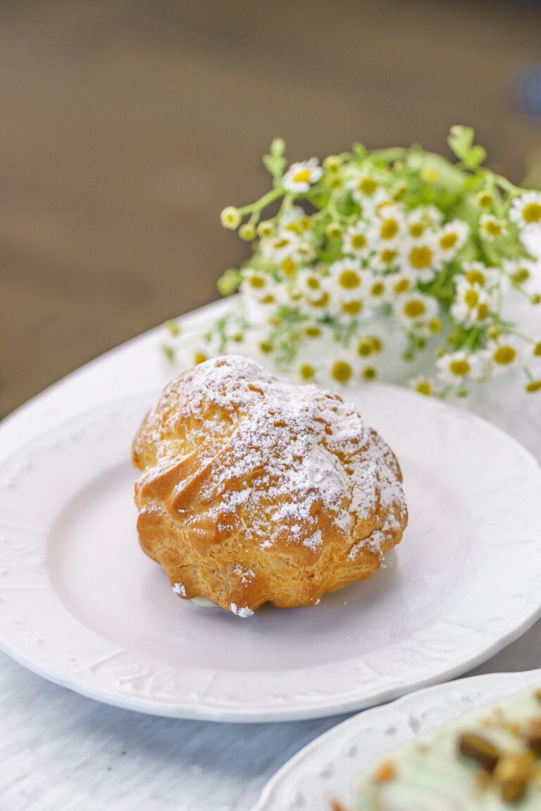 Vanilla Cream Puff